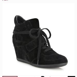 Wedge sneaker